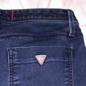 GUESS JEAN LOW RISE MAXINE FIT